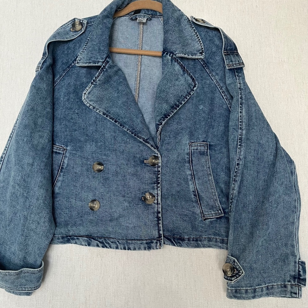 H&M Short Twill Denin Blue Double-Breasted Pea Coat Large Buttons Pockets